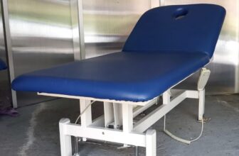 Lettino e sedia Quirumed